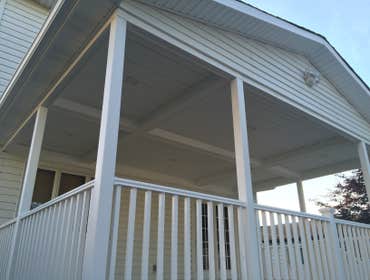 Deck with roof - after
