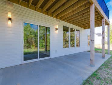 Addison Walkout Basement