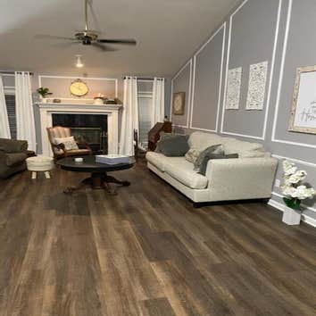 Dexter's Floors