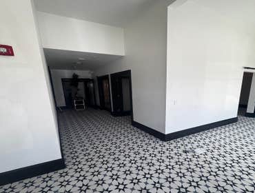 Leasing Office Remodel Full Scale Remodel of Leasing Office in Kingwood, TX.
- Demo
- Framing
- Drywall
- Painting
- Door Installation
- Finish 
