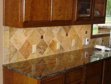 Travertine on point w/ decos