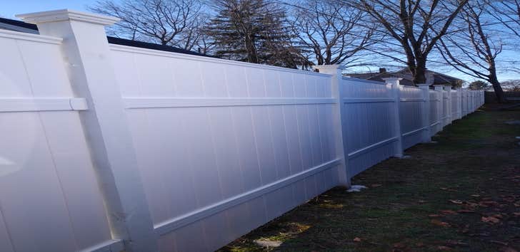 110ft Vinyl Fence Install