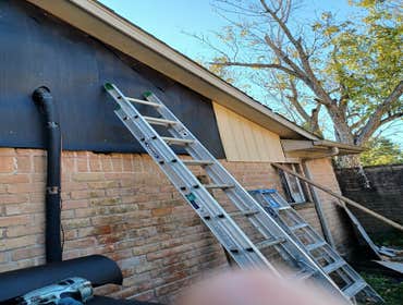 siding install