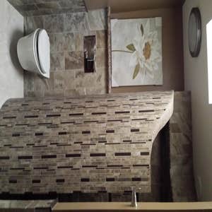 Curved shower