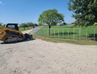 Driveway and grading in Lantana, TX