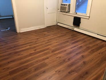 Laminate flooring