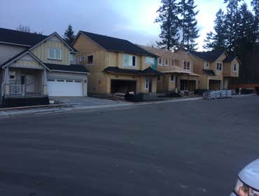 Lungren Homes Custom Home Build New Neighborhood
