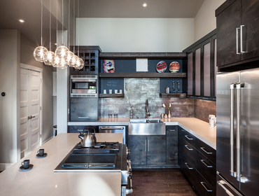 Kitchen remodeling – Hollywood Hills Our clients do not waste a minute of their personal time. We will bring all the best samples of materials for maki