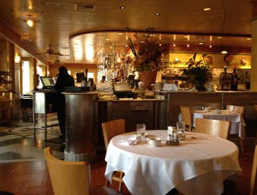 Il Fornaio - Palo Alto, San Francisco, Del Mar We have worked for the Il Fornaio Restaurant Group for may years.
Love the chef owners - they feed u