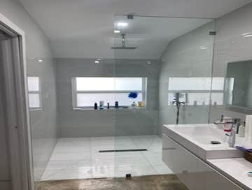 Photos by American Glass and Mirror of Doral #11