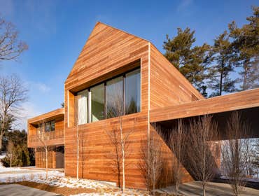 DECKHOUSE