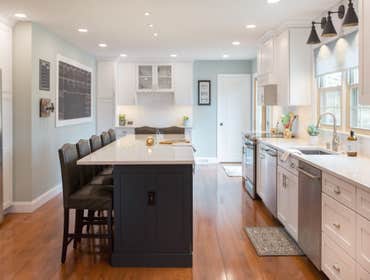 Transitional Family Kitchen in Plymouth Meeting, PA