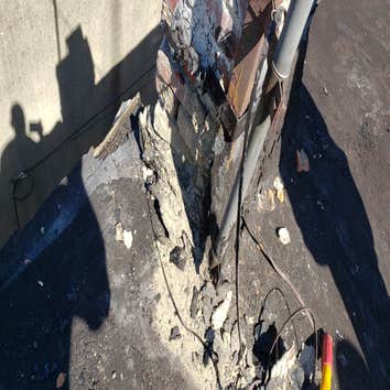 picture of damaged chimney