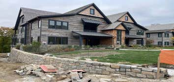 CONCRETE BASE, BLOCK WALL, STONE WALL, STONE WALl