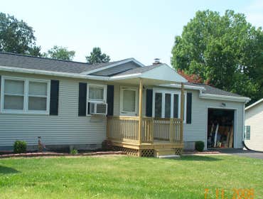 Vinyl Siding & Porch