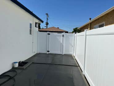 Photos by Speedy Vinyl Fence #3
