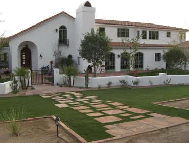 Deakin's residence Custom landscape Design in Paradise Valley