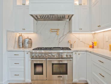 MSI Calacata counter-top and b