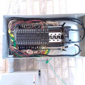200amp Breaker Panel