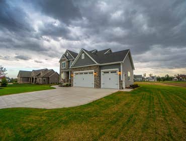 Available Home - Grande Prairie