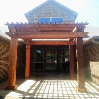 Mini Patio and pergola