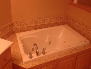 Brooklyn Park Tile