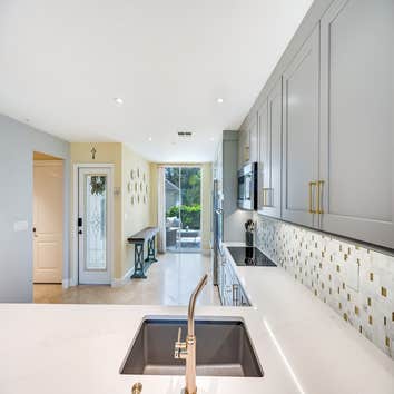 Classic Floors & Countertops