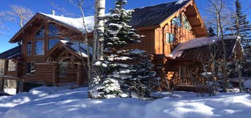 Pine Ridge Mountain Retreat log and conventional building
Brianhead recreation area.