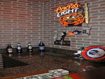 Wet Bars and Kitchens