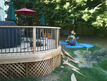 Curved cedar deck and railing