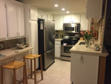 Kitchen Refinishing North Hollywood CA Kitchen Refinishing and new quartz counter top