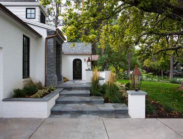 Bradley Residnece This project was a cooperative effort with Loyd Architects, The Homeowner, and United Contractors. Our goal was to create a Flemish 