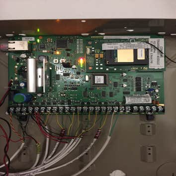 Photo(s) from Molina Tronics LLC