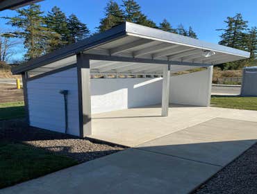 Photos by Distinctive Custom Construction Inc #2