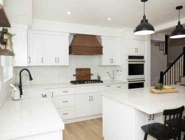 Kitchen backsplash