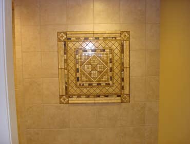 custom mosaic medalion detail