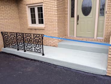 Front Porch Railing