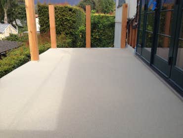 Waterproofing Waterproofing under coats on decks for setting tile , stone or one of our Micro toppings. This waterproofing membrane come with a sand 
