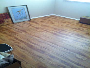 Laminate Laminate