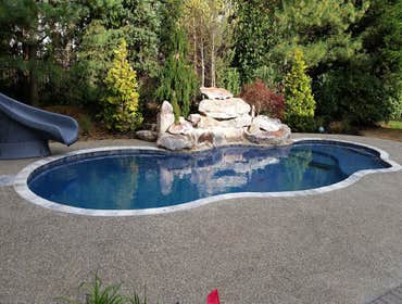 16 Robinhood Dr. Medford, N.J.08055 Installed Viking Figi Pool w/Travertine pool deck