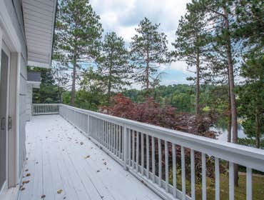 10 N Shore Terrace