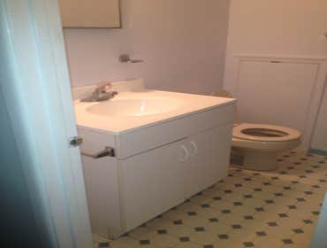 Hall Bath Before