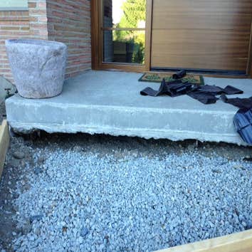 Void under porch