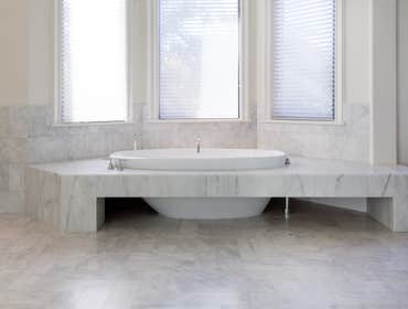 Transitional Bathroom Tub