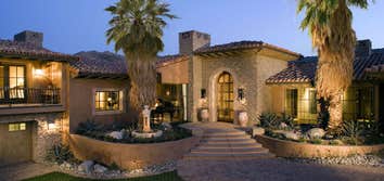 Palm Desert, CA. - Big Horn We enjoyed this project very much.
We did many different finishes here. Unfortunately, the Venetian Plaster in the mast