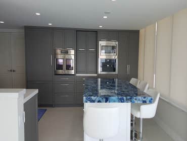 PBR Inc Bathrooms and Kitchen Remodeling.
Custom Woodwork.