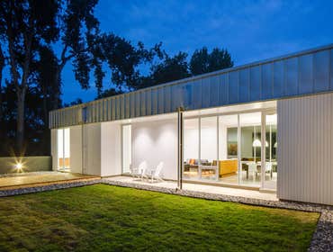 House For 5 A family with three children recently moved to a small, rural, west Tennessee town where they sought a house more suited for their contempo