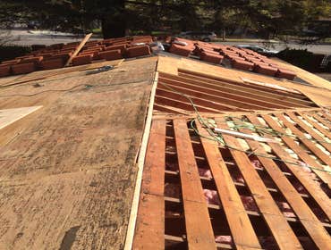 Woodland Hills new roof and rafter replacement