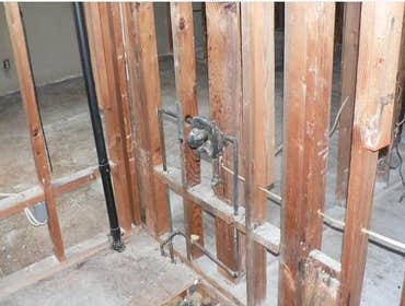 Resto-Medic Photos of an active water damage remediation site. A simple pinhole leak in a water pipe can cause extensive damage if not identified and 