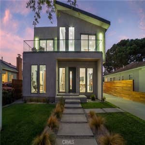 Vaisman Construction